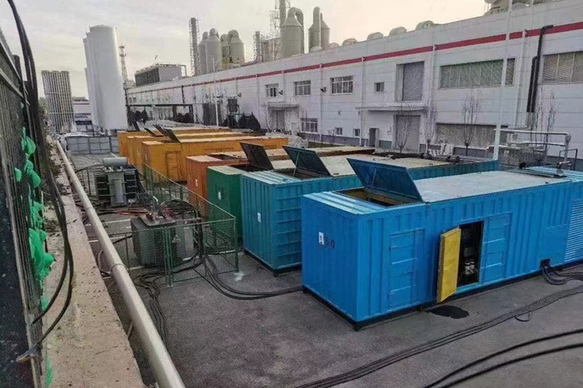 龙潭发电机租赁施工现场